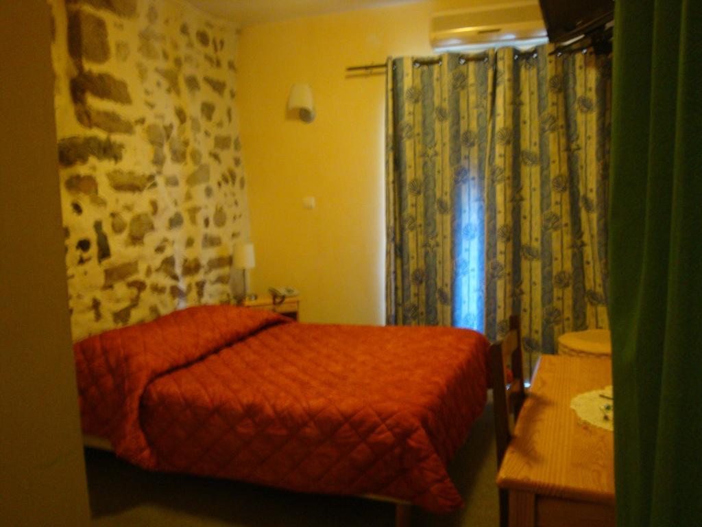 Hotel Le Bilboquet Le Puy-en-Velay Pokój zdjęcie