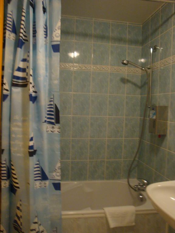 Hotel Le Bilboquet Le Puy-en-Velay Pokój zdjęcie